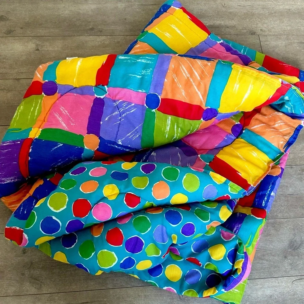 90s Retro Twin XL Double Sided Bedspread Comforter Made in USA by CHF Industries